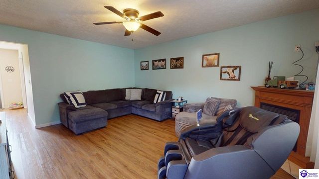 31 Jockey Court, Elizabethtown, KY 42701
