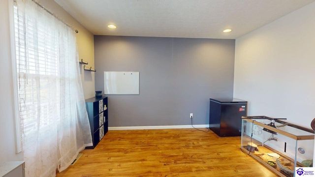 31 Jockey Court, Elizabethtown, KY 42701