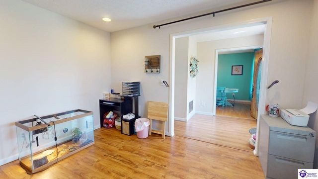 31 Jockey Court, Elizabethtown, KY 42701