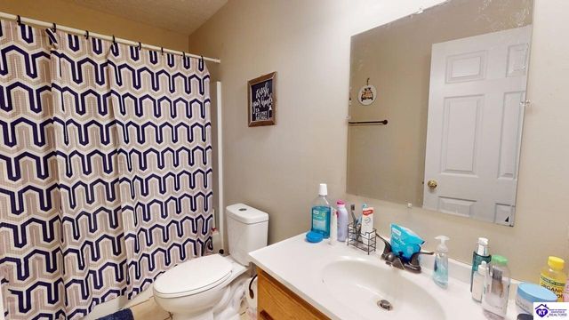 31 Jockey Court, Elizabethtown, KY 42701