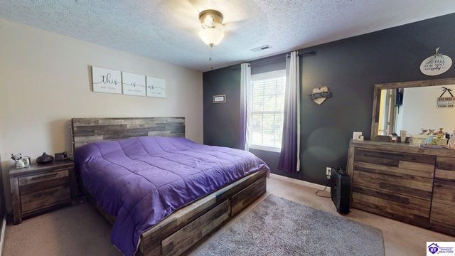 31 Jockey Court, Elizabethtown, KY 42701