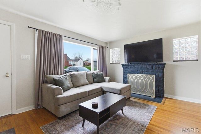 9304 Aster Avenue, Affton, MO 63123