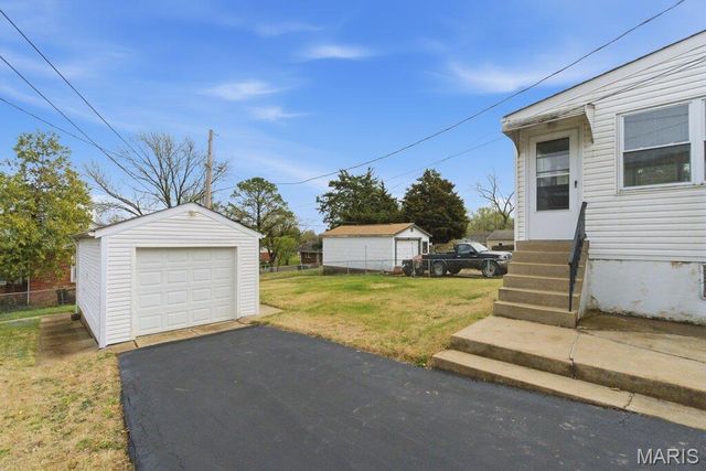 9304 Aster Avenue, Affton, MO 63123