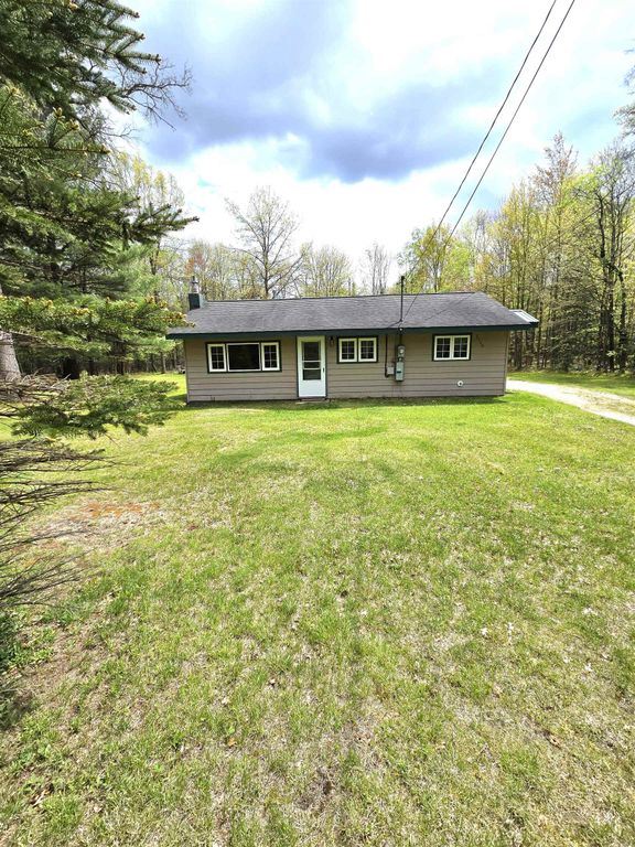 2148 Georgia Edna Lane, West Branch, MI 48756