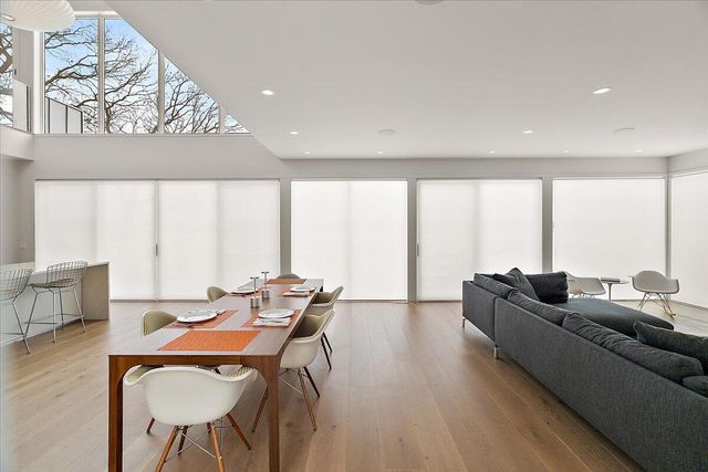 602 Lawn Avenue, Holland, MI 49424