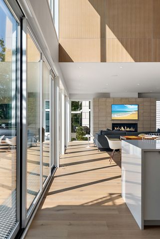 602 Lawn Avenue, Holland, MI 49424