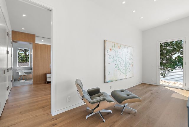 602 Lawn Avenue, Holland, MI 49424