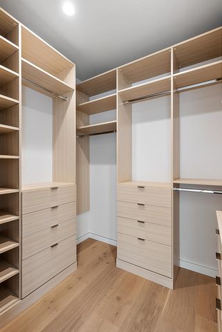 602 Lawn Avenue, Holland, MI 49424