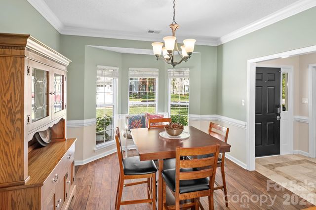 9145 Babbitt Way, Charlotte, NC 28216