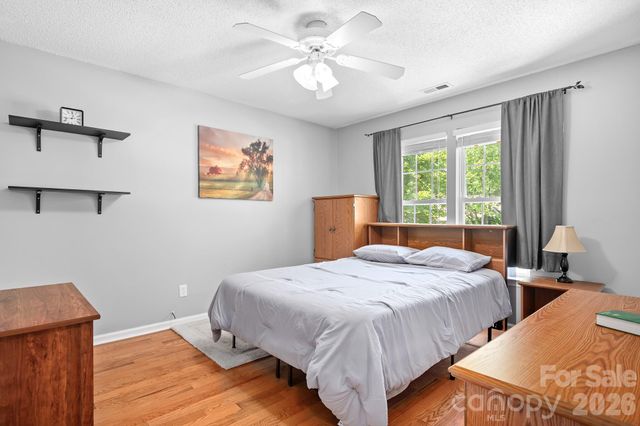 9145 Babbitt Way, Charlotte, NC 28216