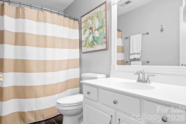 9145 Babbitt Way, Charlotte, NC 28216