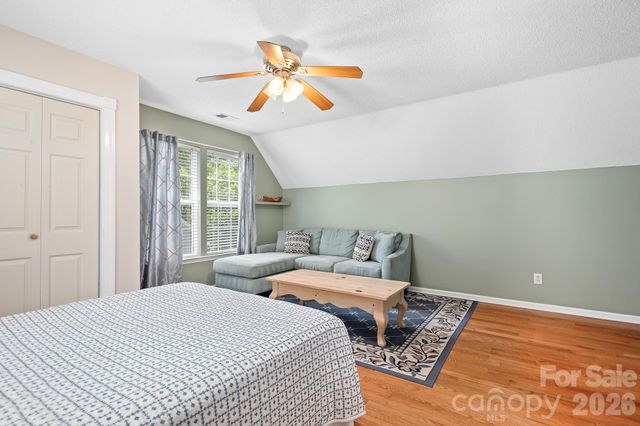 9145 Babbitt Way, Charlotte, NC 28216