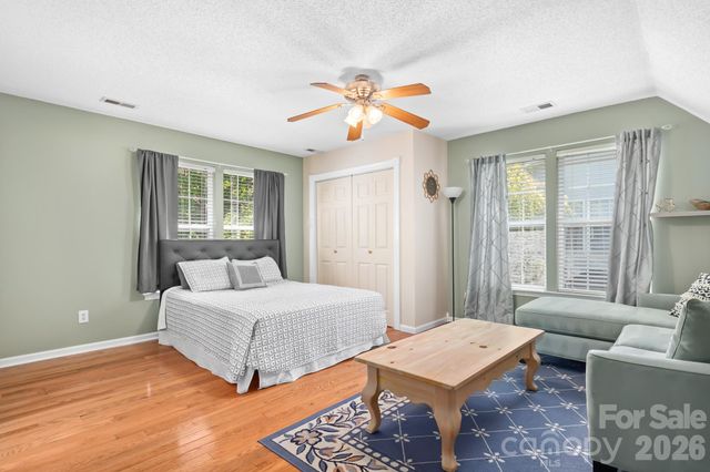9145 Babbitt Way, Charlotte, NC 28216