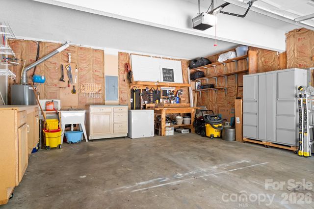 9145 Babbitt Way, Charlotte, NC 28216
