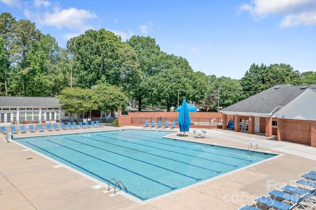9145 Babbitt Way, Charlotte, NC 28216