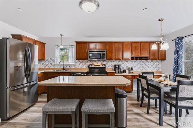 312 Bramblett Hills, O'fallon, MO 63366