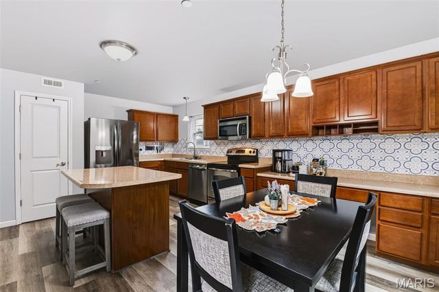 312 Bramblett Hills, O'fallon, MO 63366