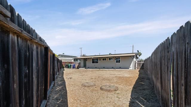 1322 S 49Th Street, San Diego, CA 92113