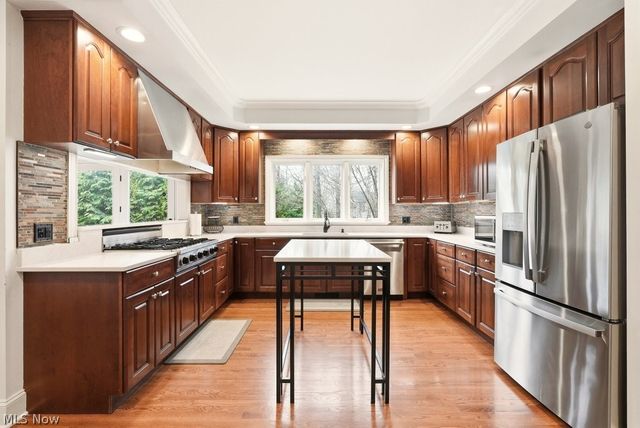 309 High Bluff, Aurora, OH 44202