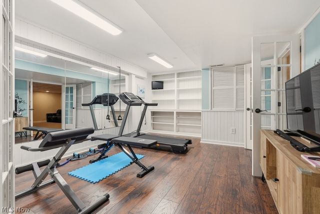 309 High Bluff, Aurora, OH 44202