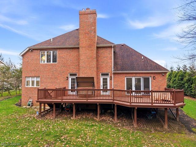 309 High Bluff, Aurora, OH 44202