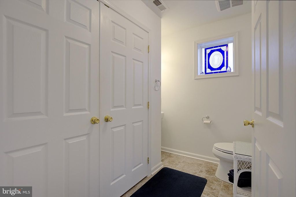 Image 18 of property listing at 9117 BAY AVE, North Beach, MD 20714