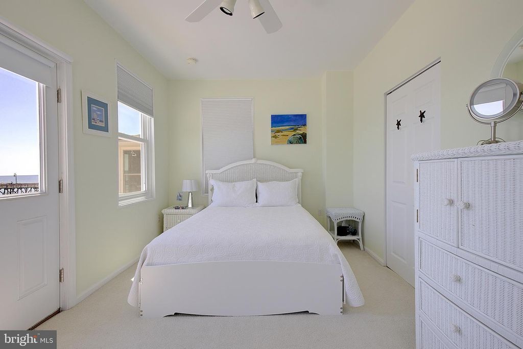Image 39 of property listing at 9117 BAY AVE, North Beach, MD 20714