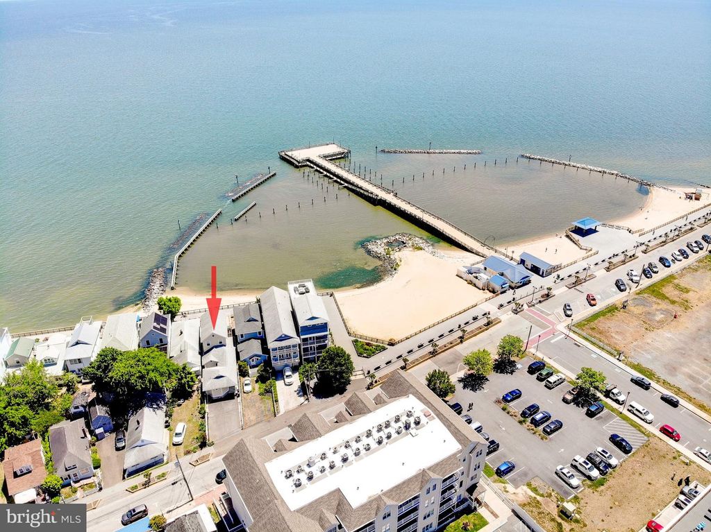 Image 58 of property listing at 9117 BAY AVE, North Beach, MD 20714