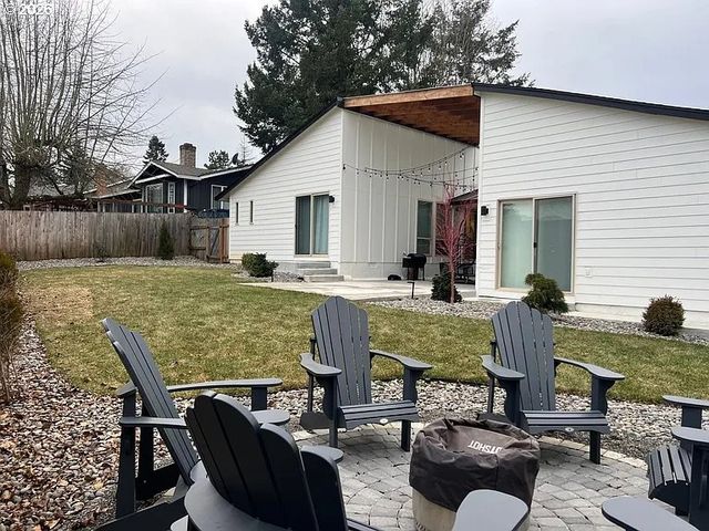 3110 Nw KENT St, Camas, WA 98607