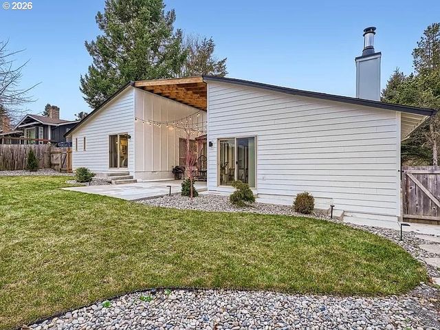 3110 Nw KENT St, Camas, WA 98607