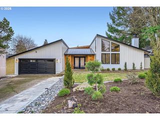 3110 Nw KENT St, Camas, WA 98607