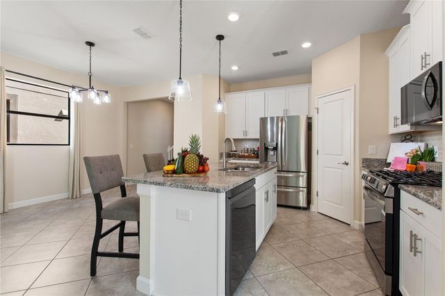 7630 BLUEJACK OAK DRIVE, Winter Garden, FL 34787