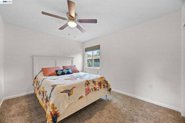 560 560 N M St, Livermore, CA 94551