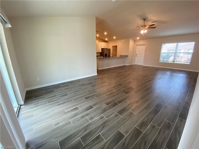 2513 NW 14th PL, Cape Coral, FL 33993