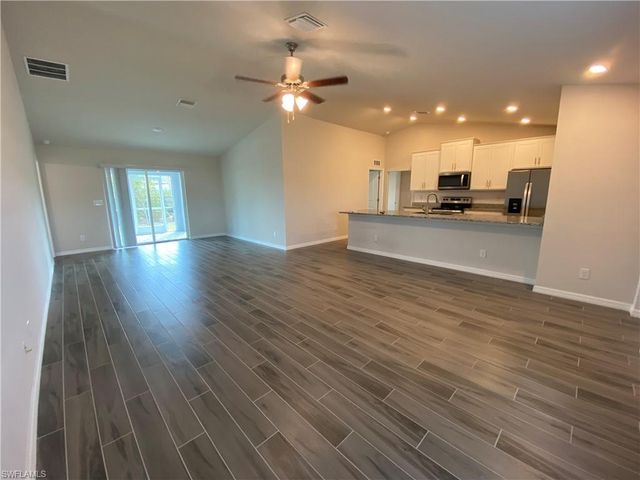 2513 NW 14th PL, Cape Coral, FL 33993