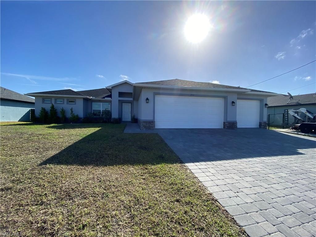 2513 NW 14th PL, Cape Coral, FL 33993