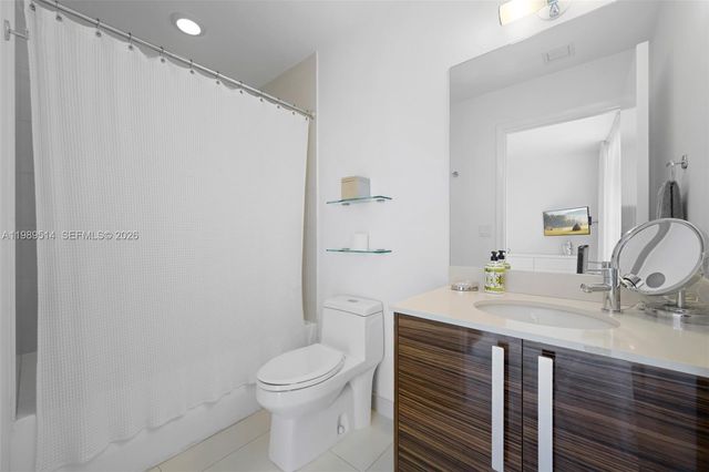 2020 N Bayshore Dr 803, Miami, FL 33137