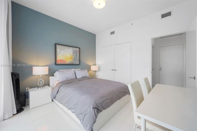 2020 N Bayshore Dr 803, Miami, FL 33137