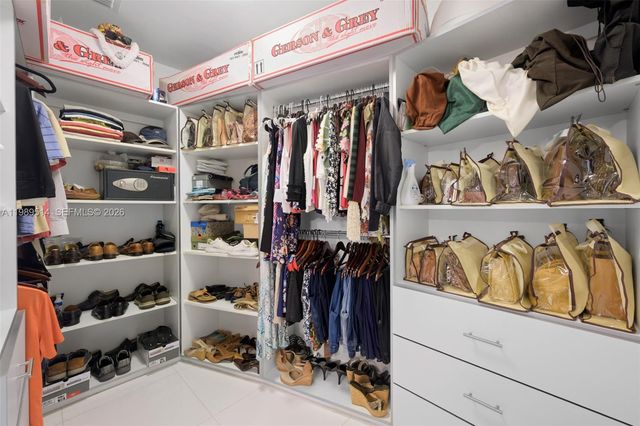 2020 N Bayshore Dr 803, Miami, FL 33137