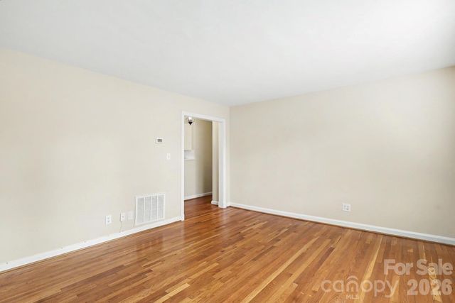 106 Colville Road 33A, Charlotte, NC 28207