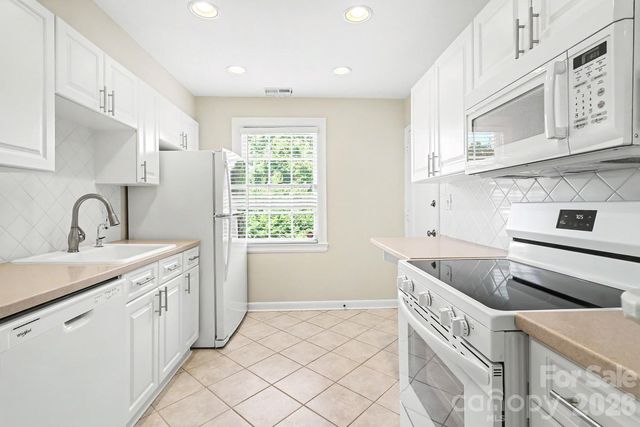 106 Colville Road 33A, Charlotte, NC 28207