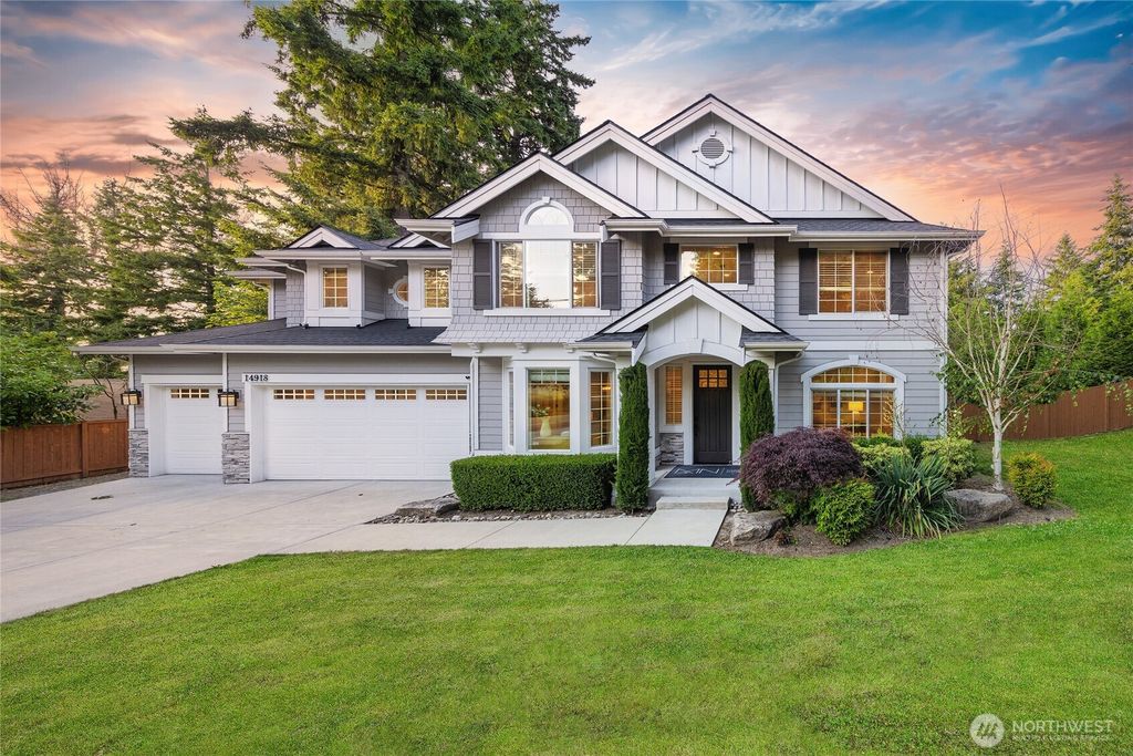 14918 SE 46th St, Bellevue, WA 98006
