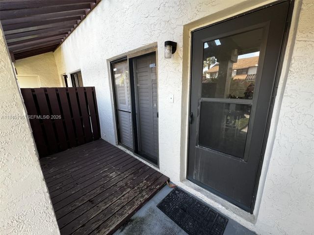 4389 N Carambola Circle N, Coconut Creek, FL 33066