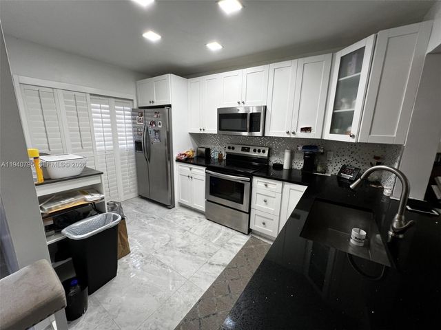 4389 N Carambola Circle N, Coconut Creek, FL 33066