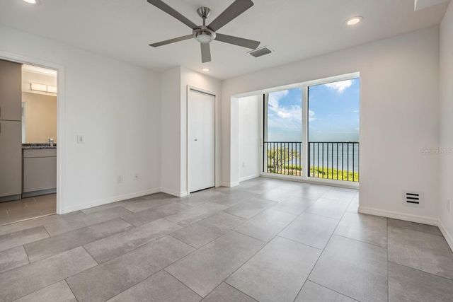 243 MARINER DRIVE 243, Tarpon Springs, FL 34689
