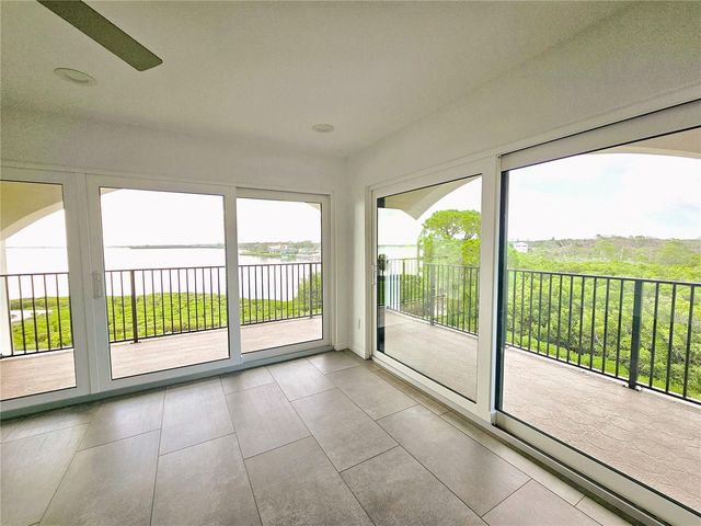 243 MARINER DRIVE 243, Tarpon Springs, FL 34689