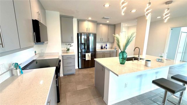 243 MARINER DRIVE 243, Tarpon Springs, FL 34689