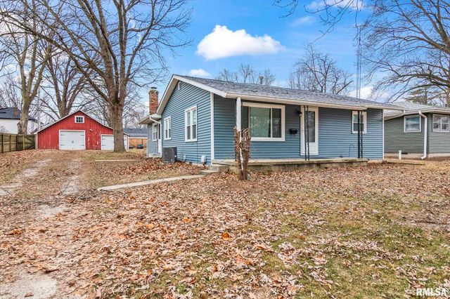 504 W CHESTNUT Street, Chatham, IL 62629