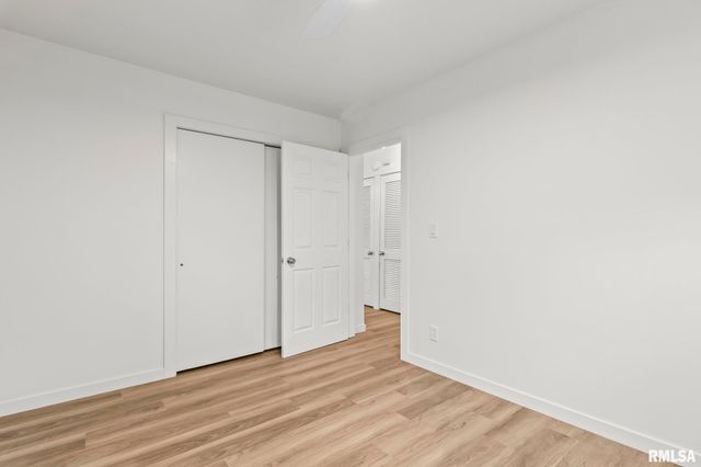 504 W CHESTNUT Street, Chatham, IL 62629