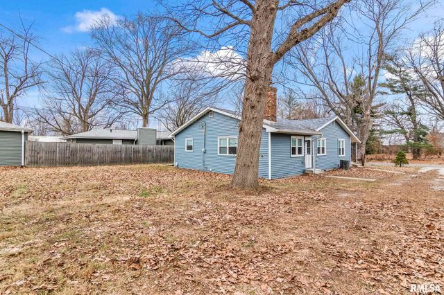 504 W CHESTNUT Street, Chatham, IL 62629